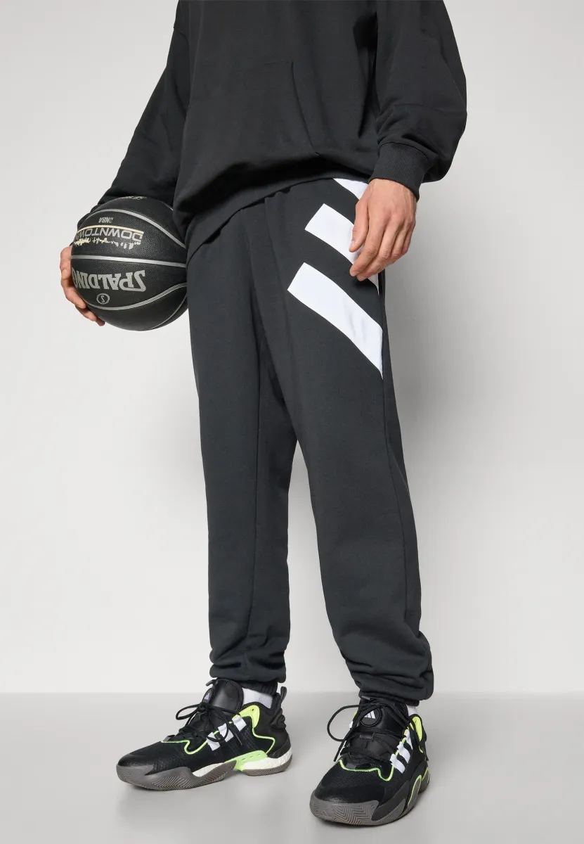 PANT - Jogginghose - black