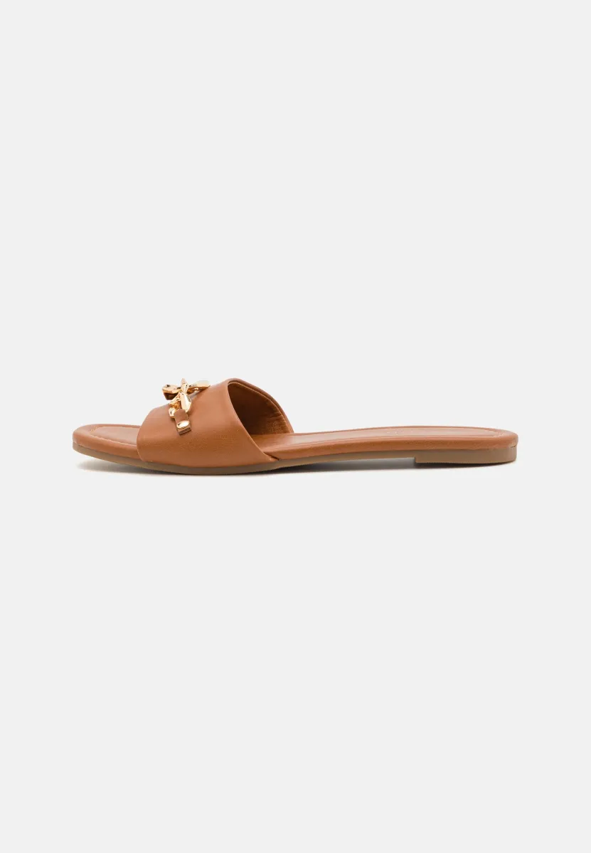 Pantolette flach - cognac