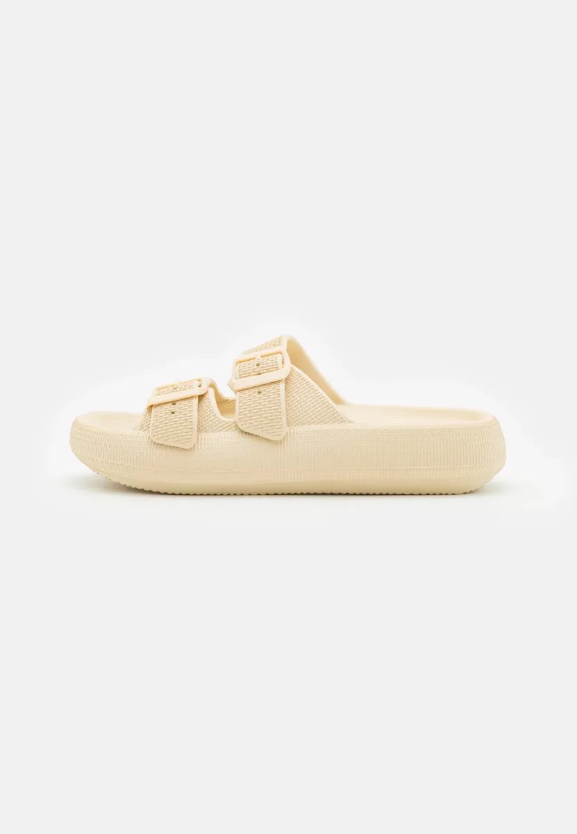 Pantolette flach - off white