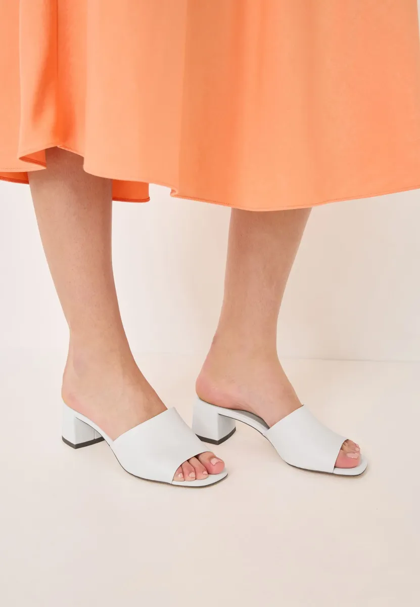 Pantolette hoch - white
