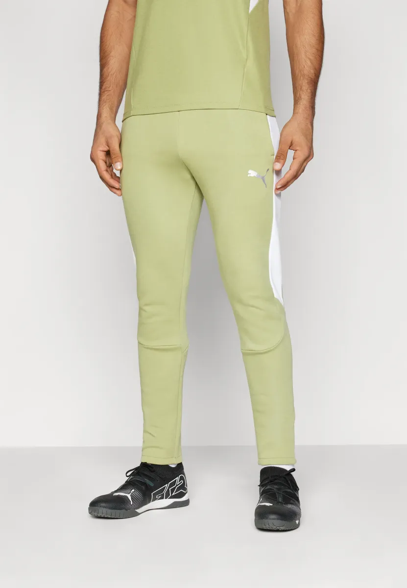 PANTS - Jogginghose - calming green