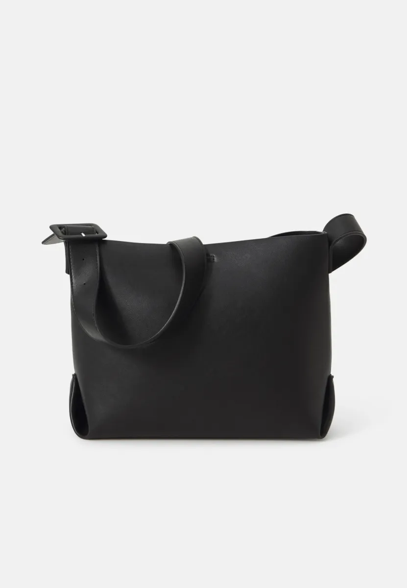 PCUMA DAILY BAG NOOS - Umhängetasche - black