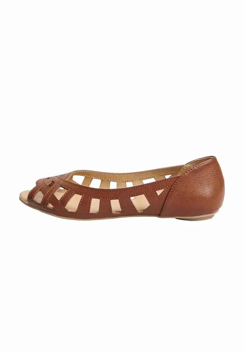 Peeptoe Ballerina - brown