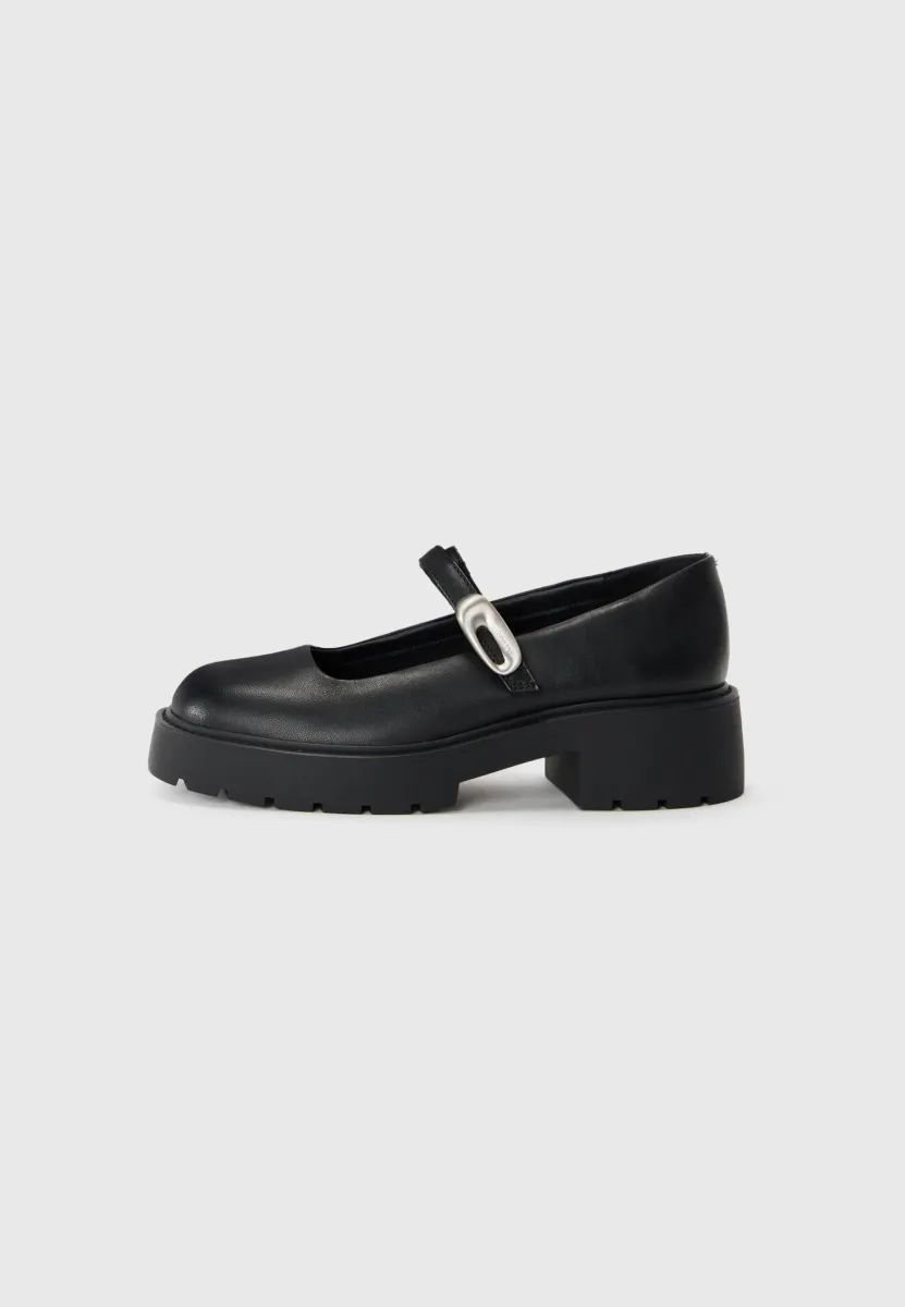 Plateaupumps - black