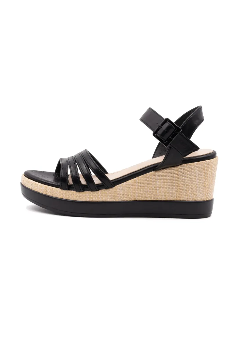Plateausandalette - black