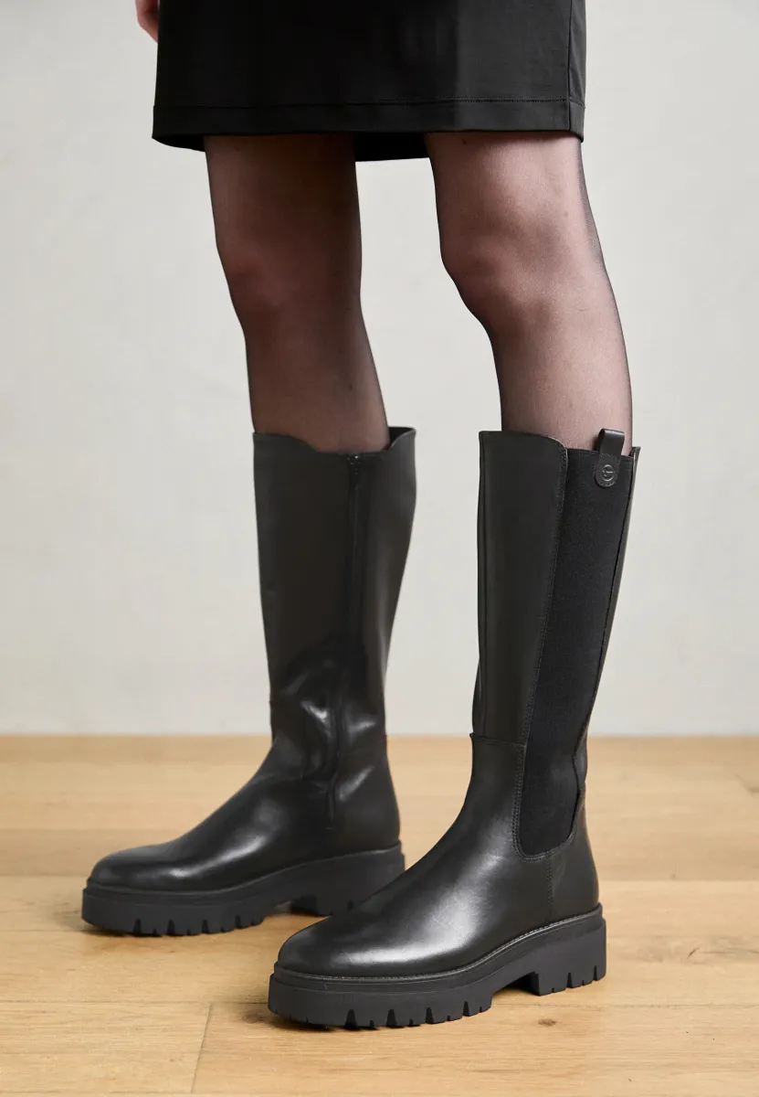 Plateaustiefel - black
