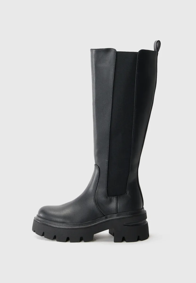 Plateaustiefel - black