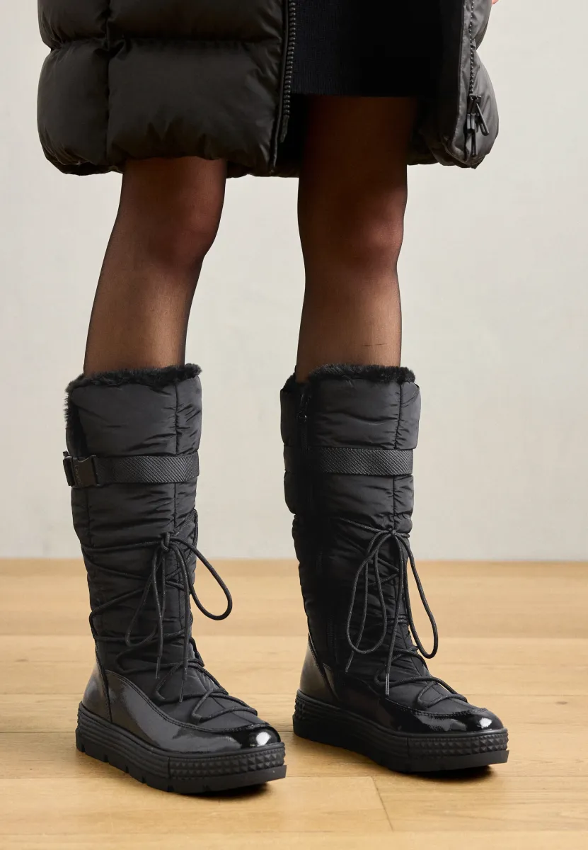 Plateaustiefel - black