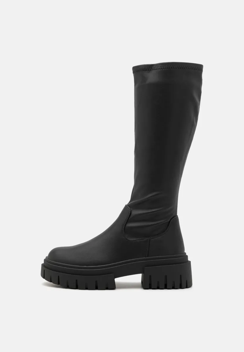 Plateaustiefel - black