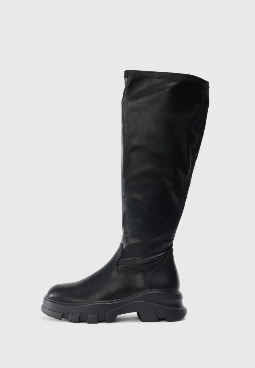 Plateaustiefel - black