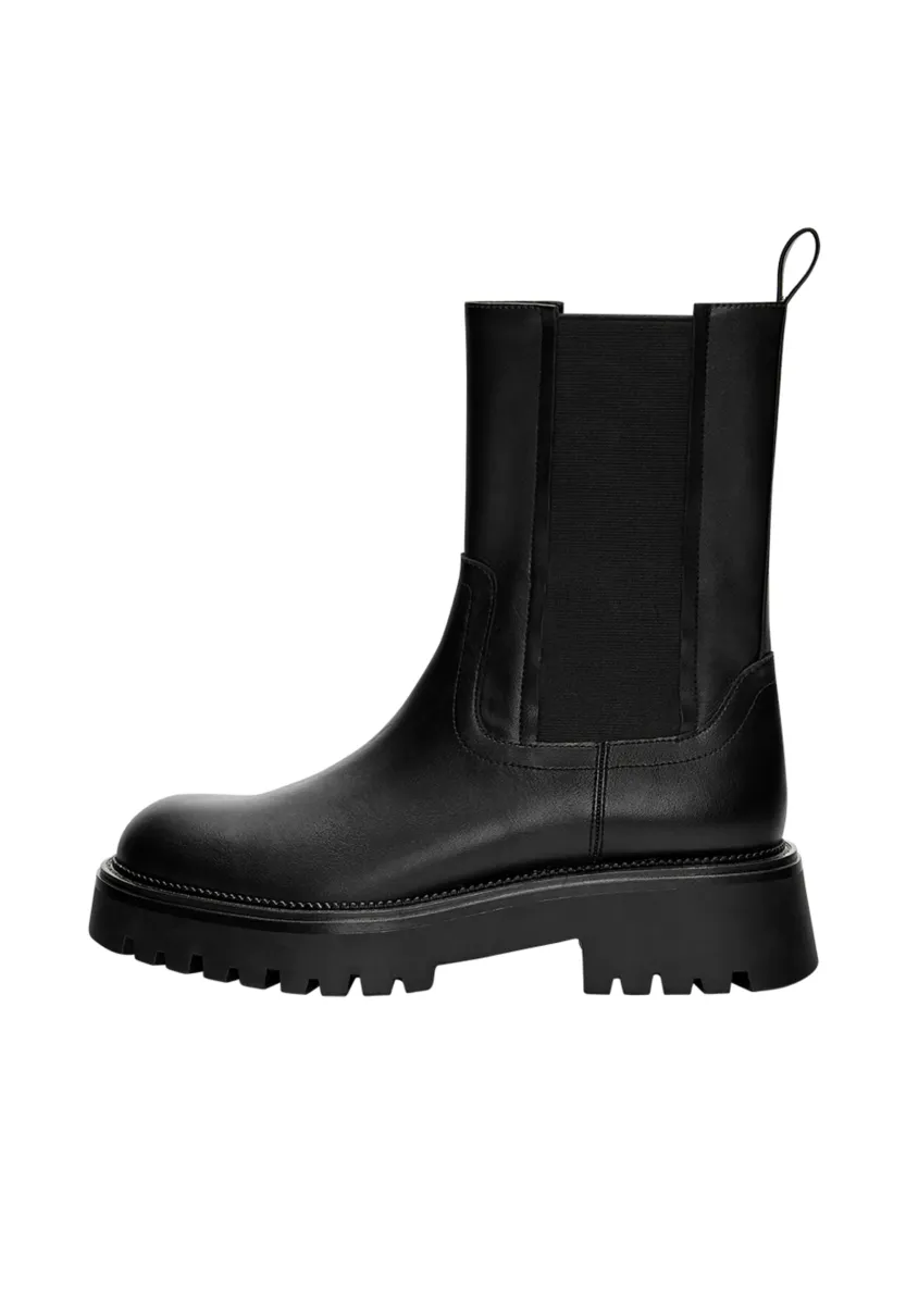 Plateaustiefelette - black
