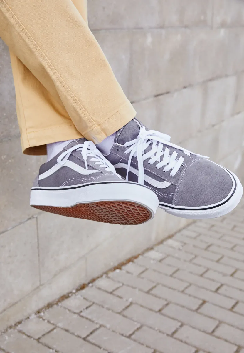 Plateaustiefelette - black