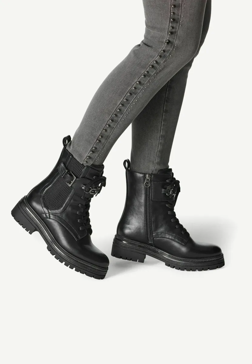 Plateaustiefelette - black