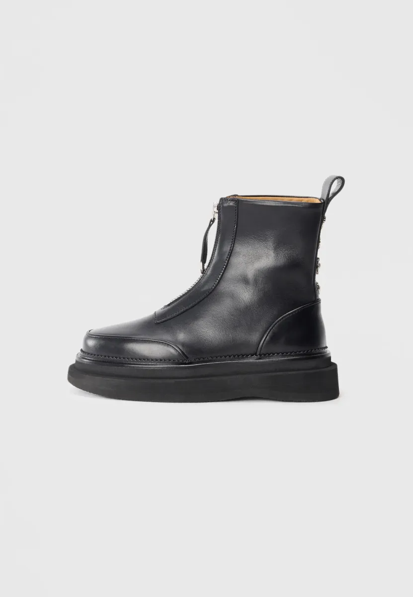 Plateaustiefelette - black