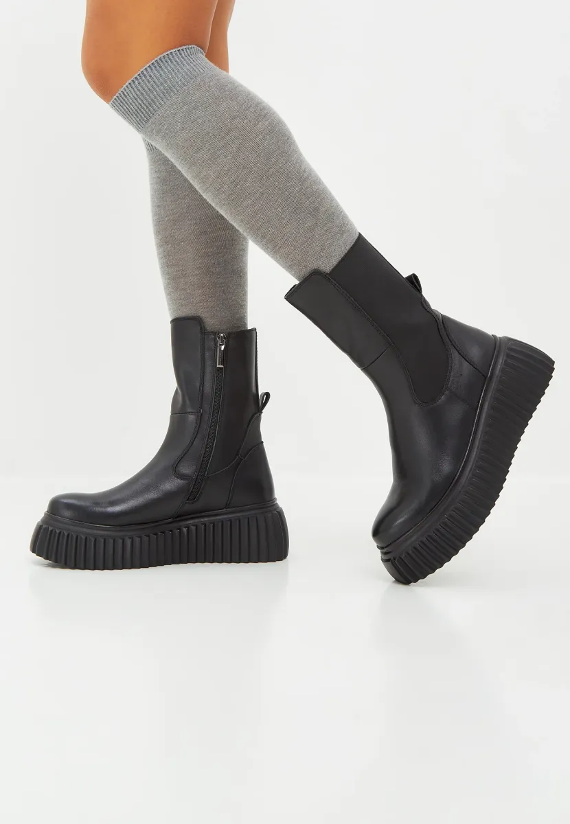 Plateaustiefelette - black