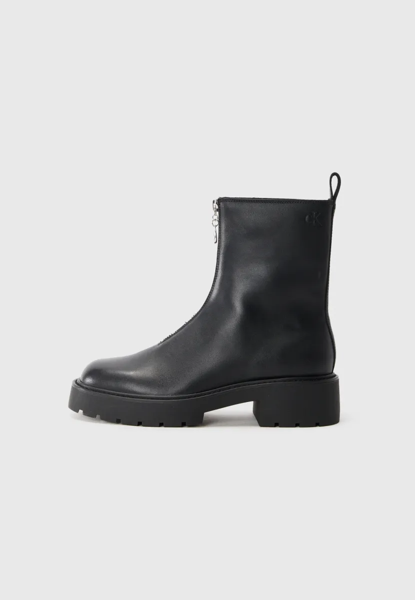 Plateaustiefelette - black