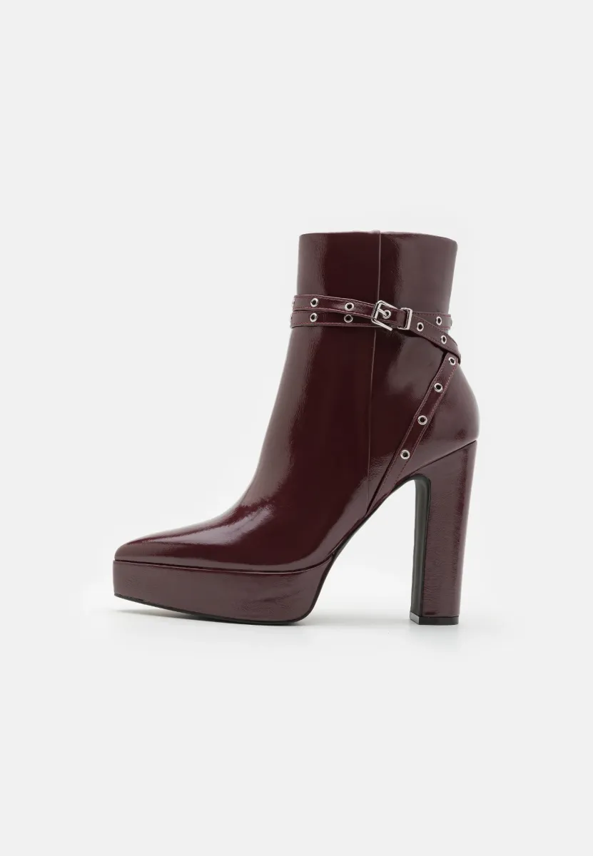 Plateaustiefelette - dark red