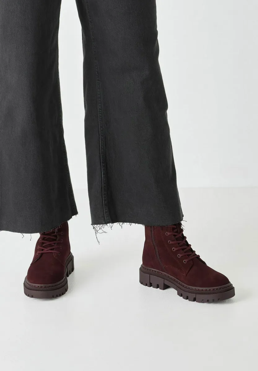 Plateaustiefelette - merlot