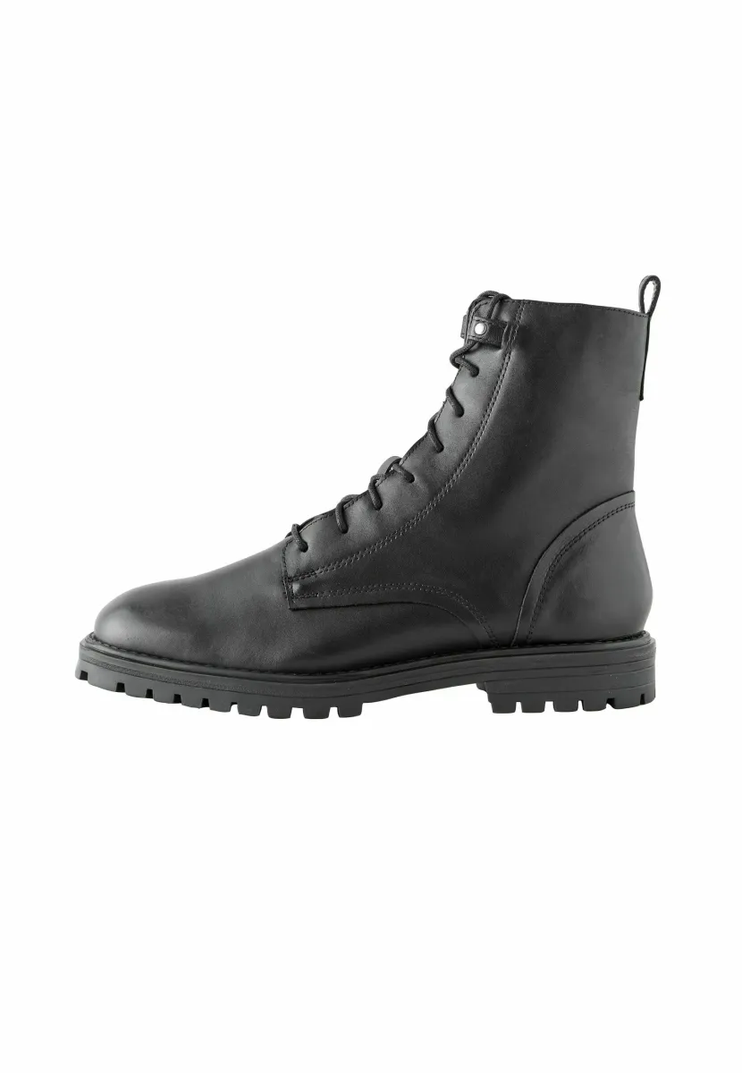 Plateaustiefelette - new black leather