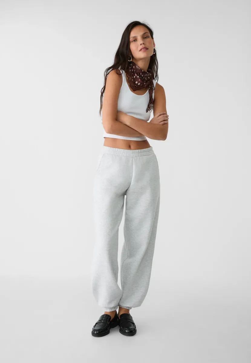 PLUSH BOYFRIEND JOGGERS - Jogginghose - silver
