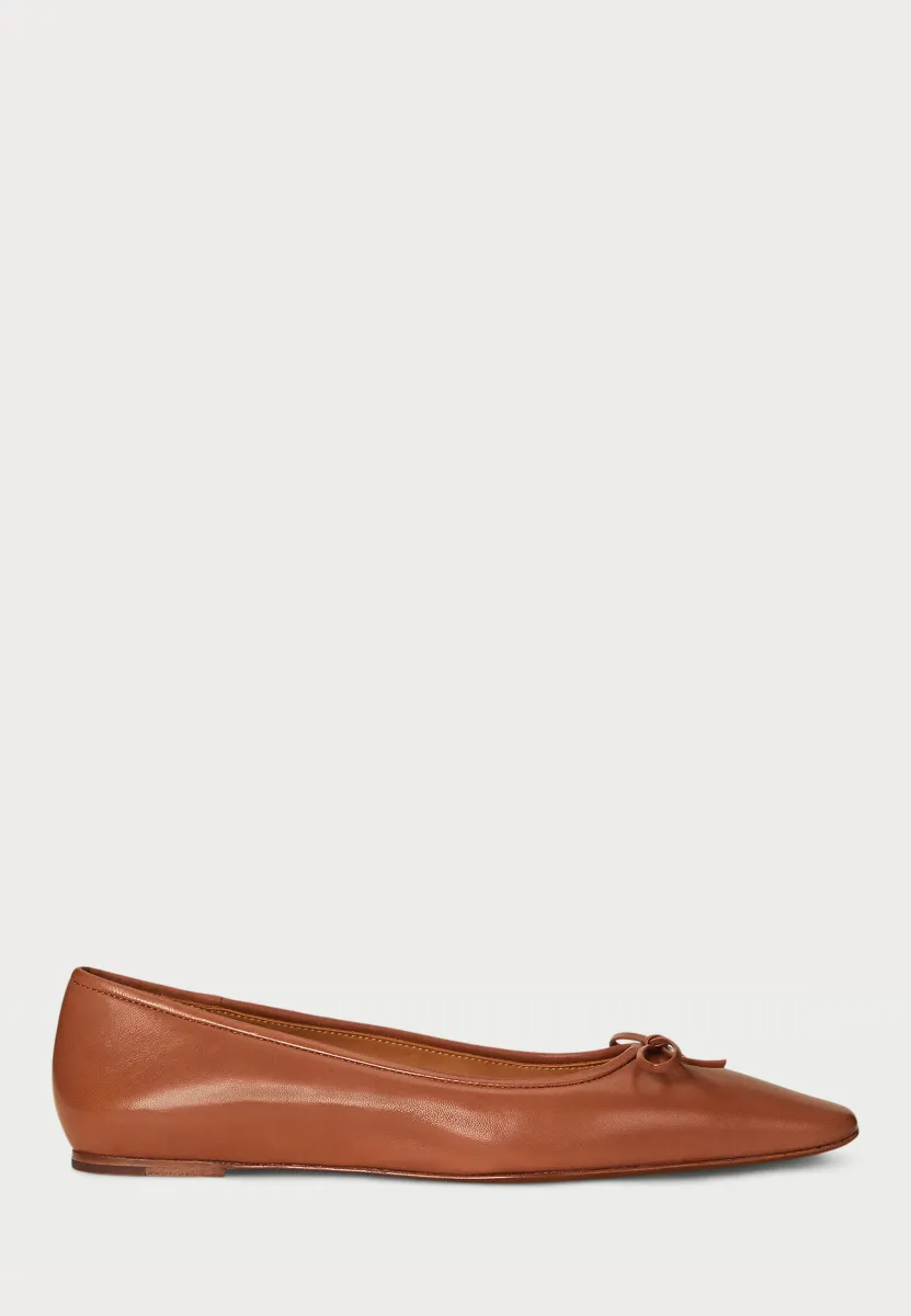 POINTED LEATHER BALLET FLAT - Klassischer Ballerina - almond