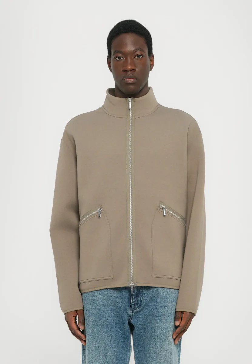 POLISHED MOCK - Sweatjacke - chestnut