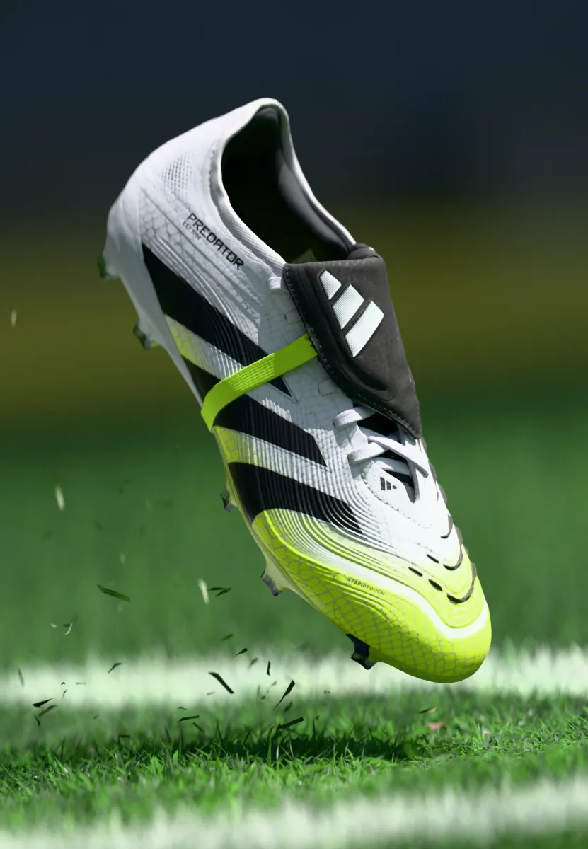 PREDATOR PRO FOLD-OVER TONGUE FIRM GROUND FOOTBALL BOOTS - Fußballschuhe für festen Untergrund - ftwr white/core black/lucid lemon