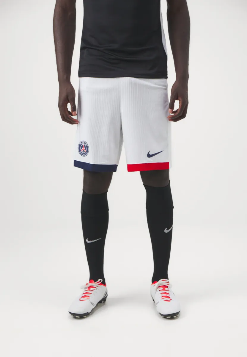 PSG M DFADV SHORT MATCH AW - Vereinsmannschaften - white/university red/midnight navy