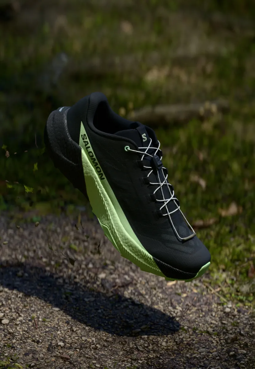 PULSAR - Laufschuh Trail - black/patina green
