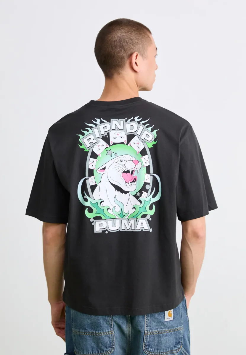 PUMA X RIPNDIP BOXY GRAPHIC TEE - T-Shirt print - black