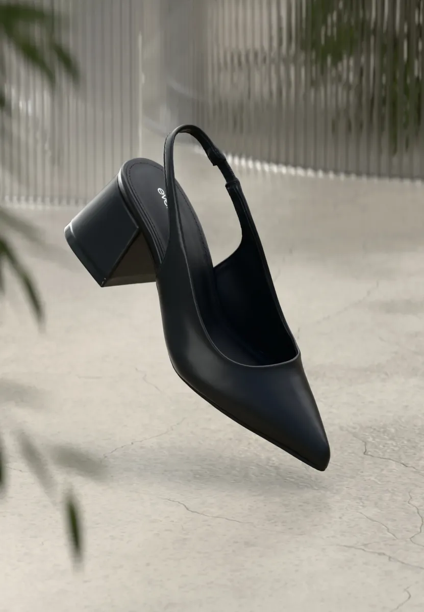 Pumps - black
