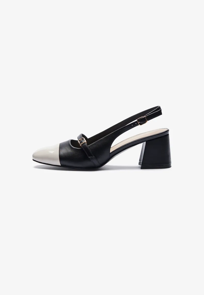 Pumps - black