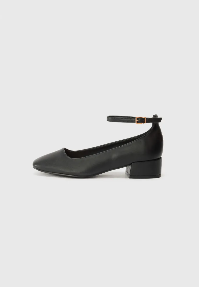 Pumps - black
