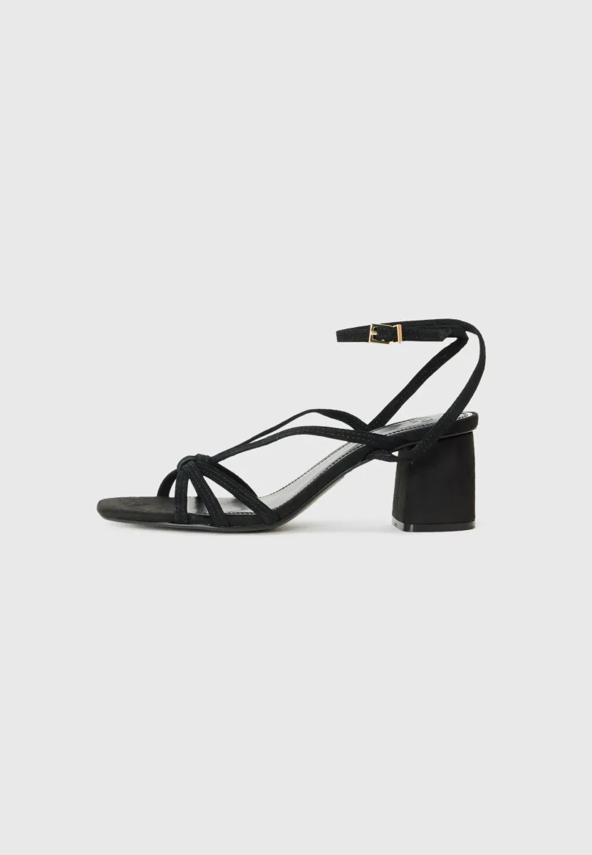 Pumps - black