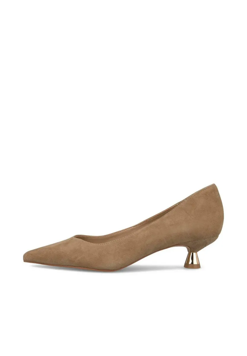Pumps - Camel