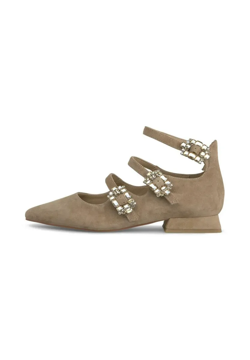 Pumps - Camel
