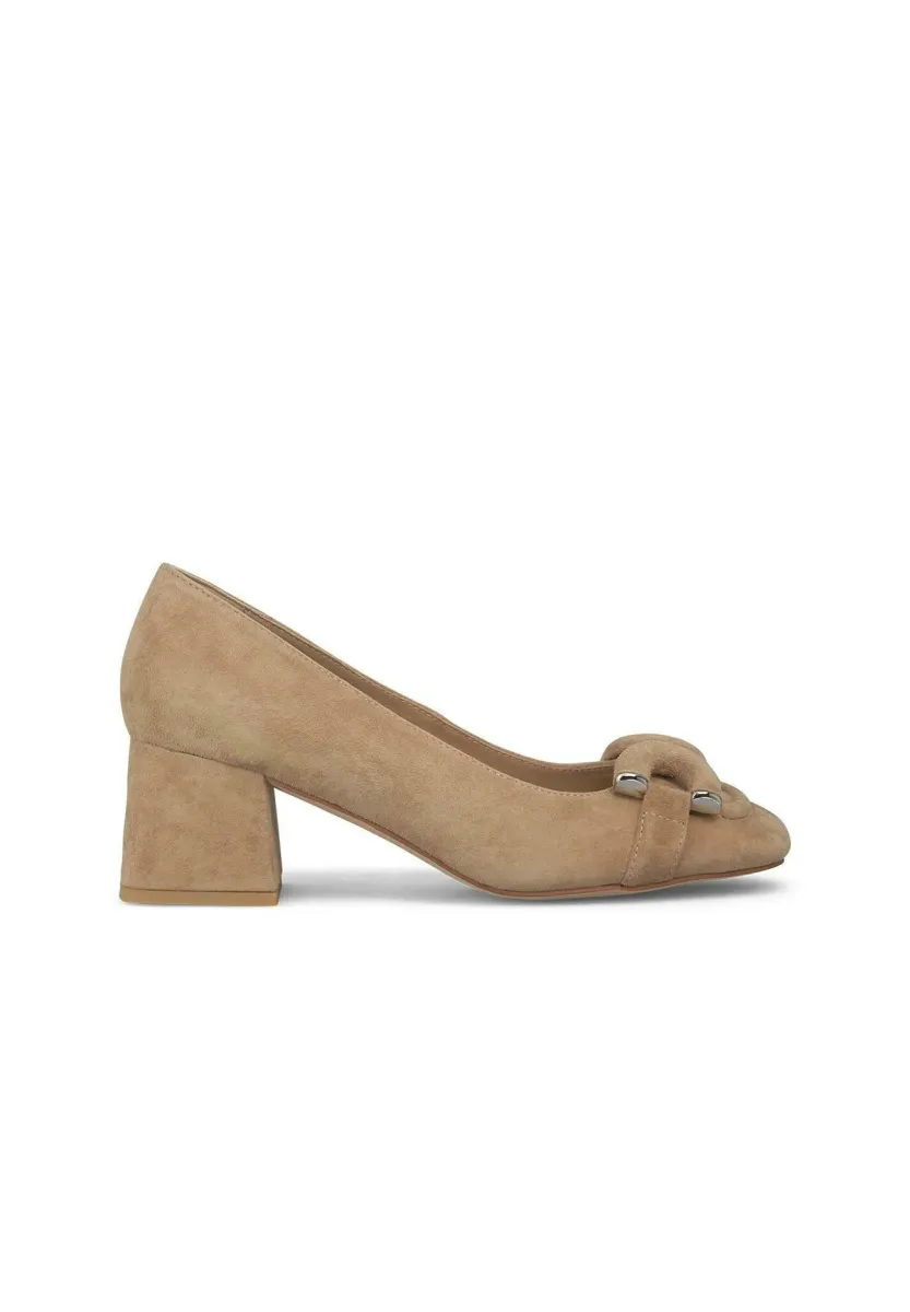 Pumps - Camel