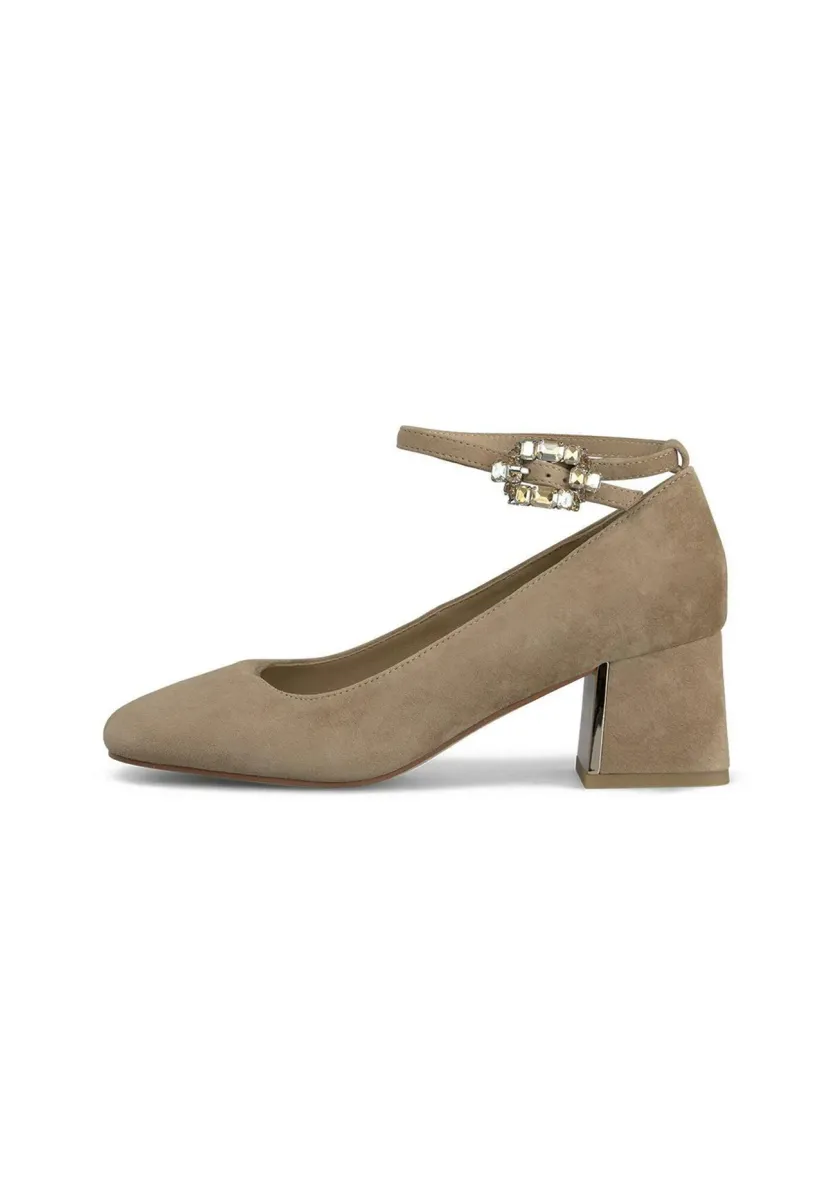 Pumps - Camel