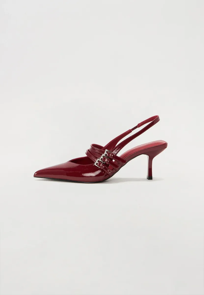 Pumps - dark red