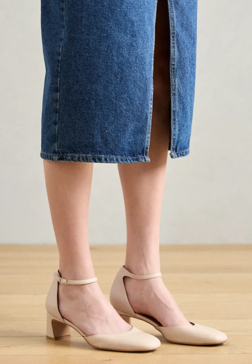 Pumps - dream ivory