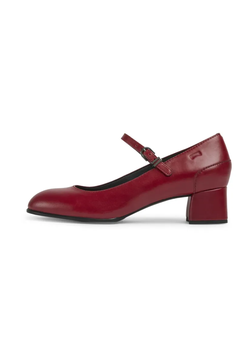 Pumps - medium red