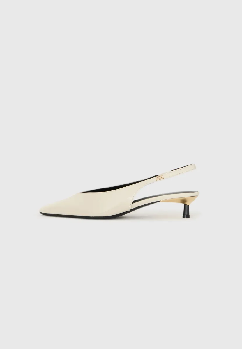 Pumps - sand