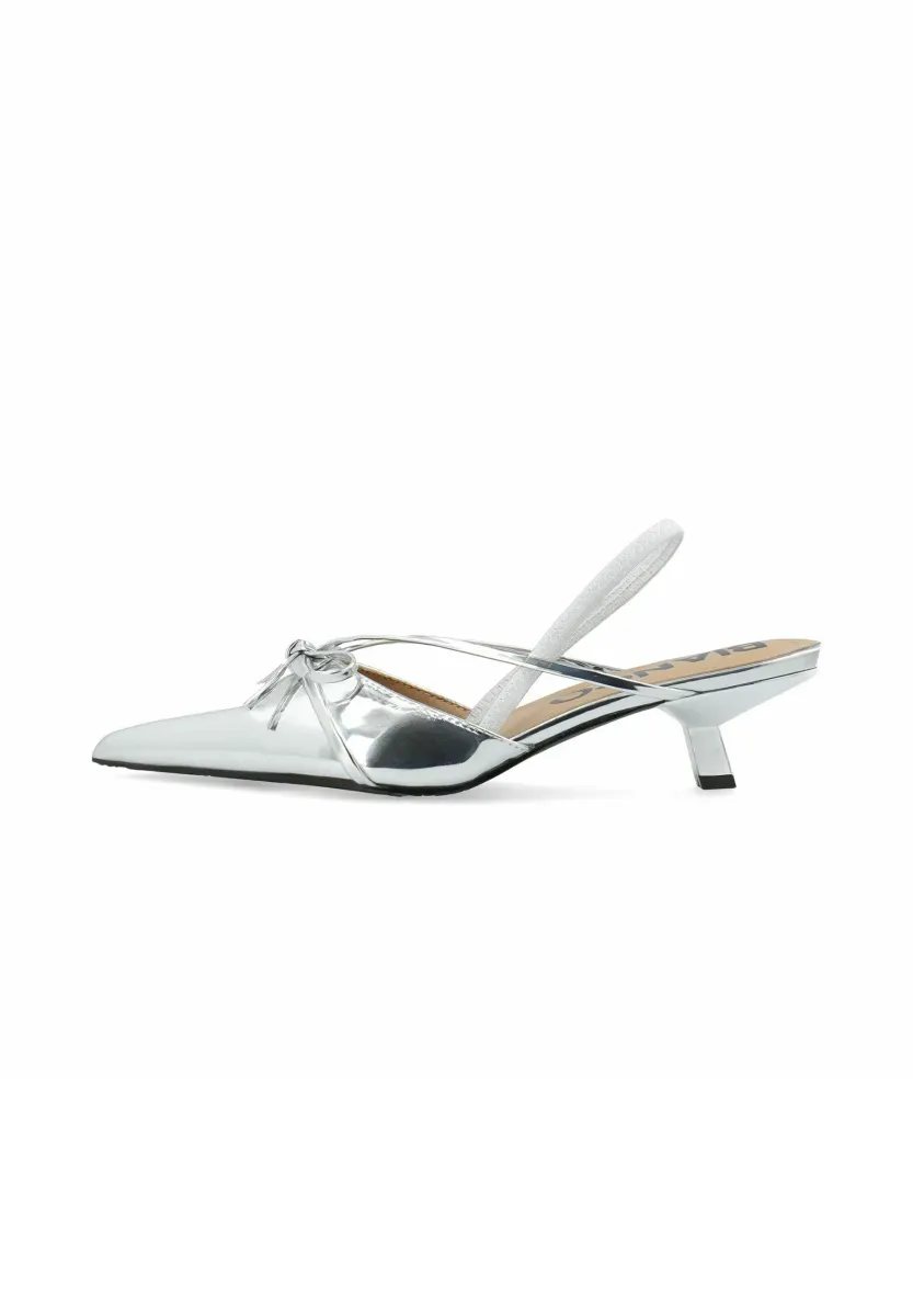 Pumps - silvermirror