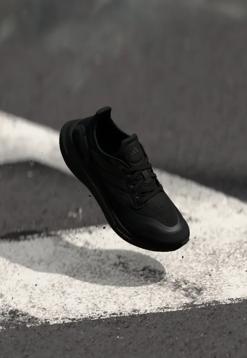PUREBOOST 5 - Laufschuh Straße - core black