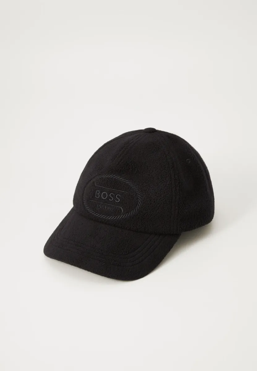 PYER - Cap - black