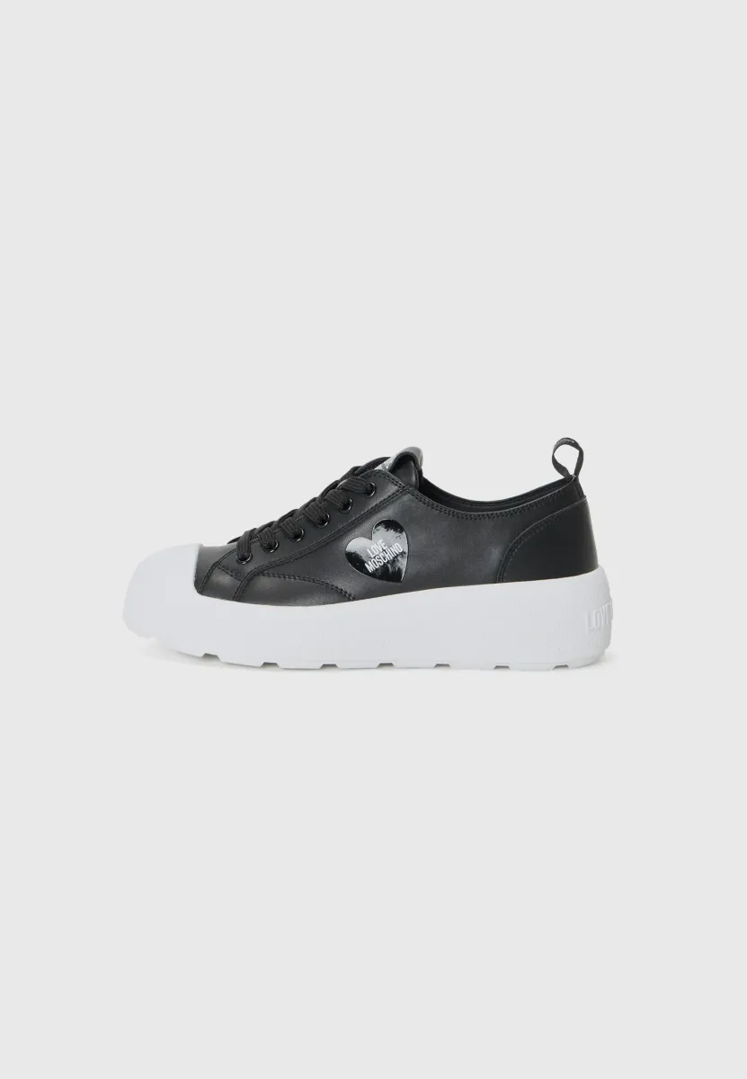 RACE LOVE - Sneaker low - black