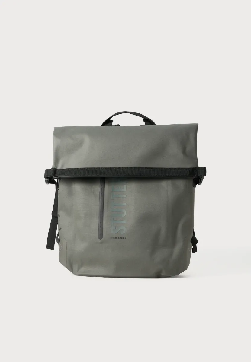 RAIN ROLLTOP UNISEX - Tagesrucksack - green