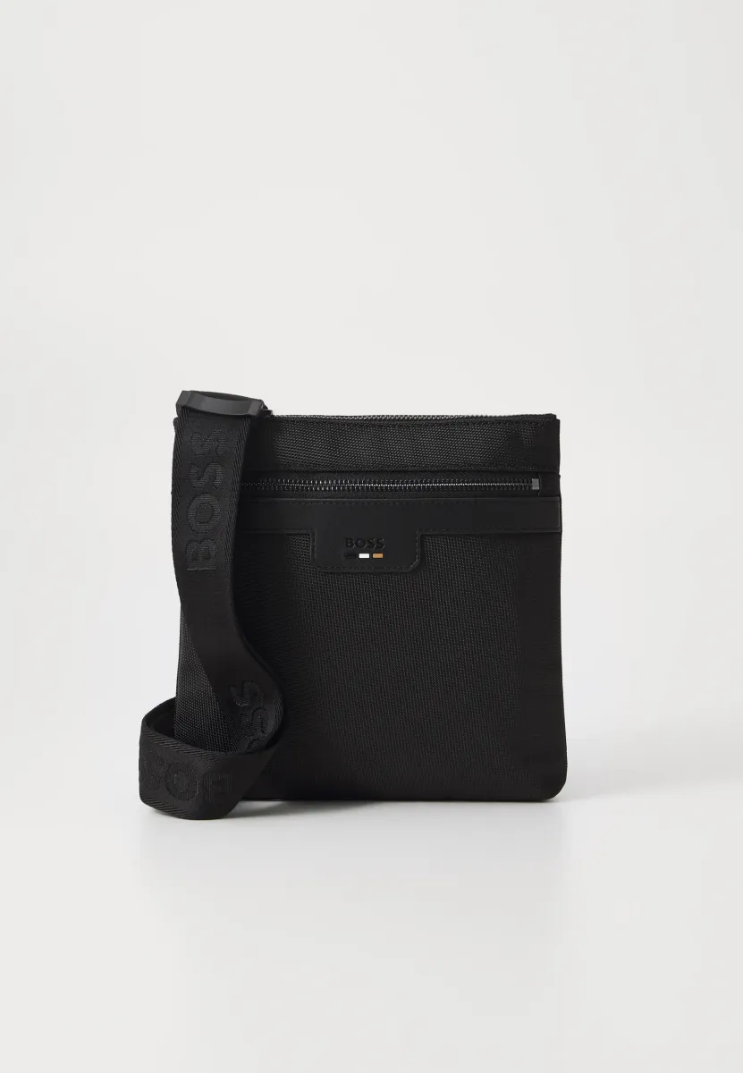 RAY N ENVELOPE - Umhängetasche - black