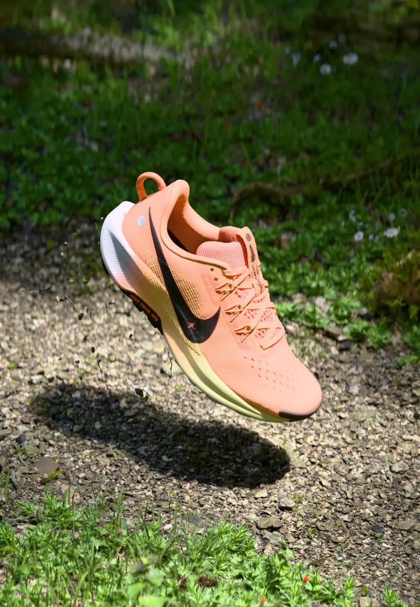 REACTX PEGASUS 5 - Laufschuh Trail - orange pulse/black/ghost/alabaster/total orange