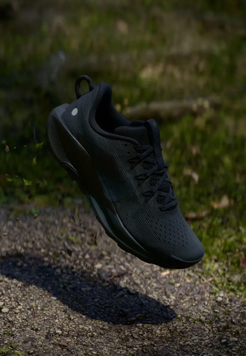 REACTX PEGASUS 5 - Laufschuh Trail - black/anthracite/velvet brown